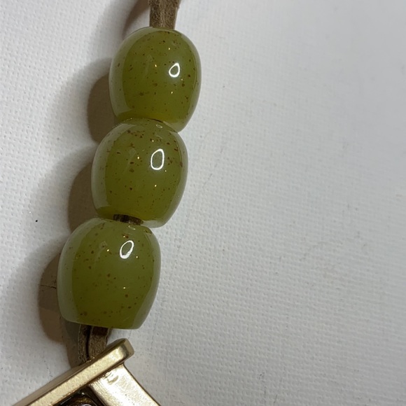 Chico’s massive jade color statement necklace - Picture 11 of 12